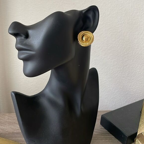 Vintage style round earrings N194 - Picture 5 of 5